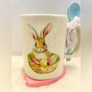 Arlington‎ Designs Easter Bunny Rabbit Ceramic Mug with Spoon NWT